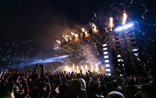 Konser Dewa 6 September 2025. Foto hanya ilustrasi, bukan tempat sebenarnya. Sumber: Pexels/Wendy Wei