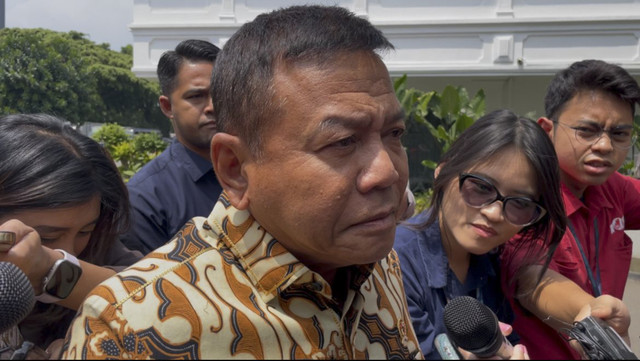 Kepala Badan Intelijen Negara Herindra menjawab pertanyaan wartawan saat tiba untuk menemui Presiden Republik Indonesia Prabowo Subianto di Istana Negara, Jakarta Pusat, Kamis (4/9/2025). Foto: Zamachsyari/kumparan