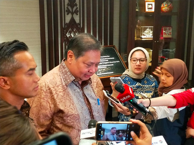 Menko Bidang Perekonomian Airlangga Hartarto di Menara Kadin. Foto: kumparan/Nur Pangesti.