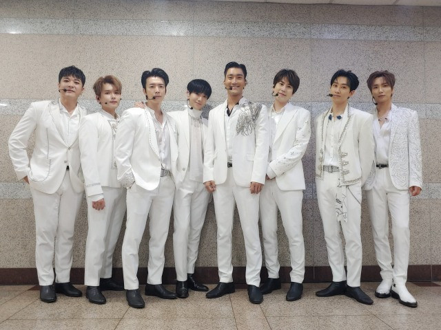 Ilustrasi 15 Anggota Super Junior. Foto: Twitter/SJofficial