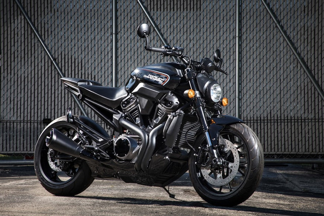 Ilustrasi Cara Cek Pajak Motor Jawa Barat, Foto:Unsplash/Harley-Davidson