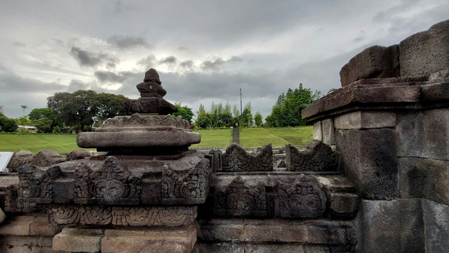 Candi Ijo. Foto hanya ilustrasi, bukan tempat sebenarnya. Sumber: Unsplash/Nindya AA