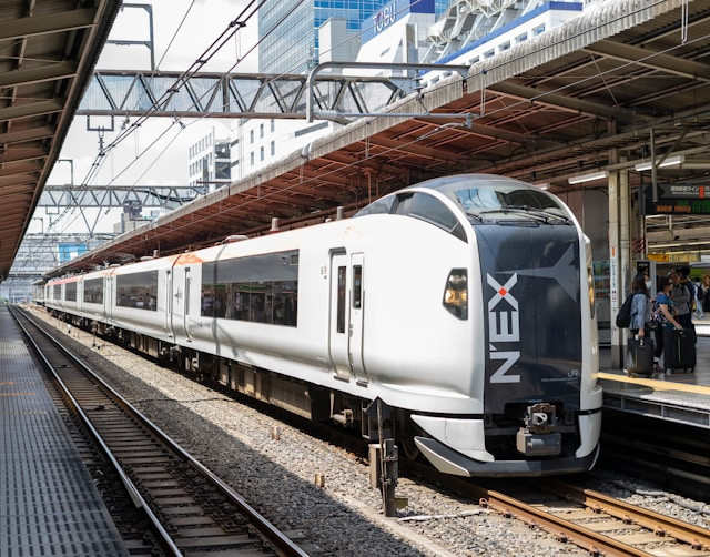 Cara Naik Narita Express. Foto hanya ilustrasi, bukan sebenarnya. Sumber: Unsplash/Ving N