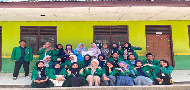Mahasiswa KKN UIN-SU Bangun Semangat Belajar Siswa MIS Istiqamah Tiga Binanga
