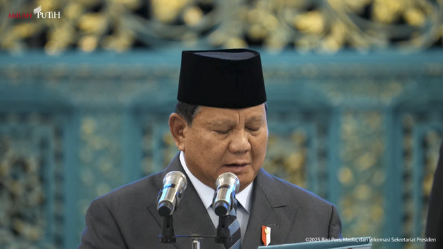 Presiden Prabowo Subianto melantik Menteri dan Wakil Menteri Kabinet Merah Putih sisa masa jabatan 2024-2029 di Istana Negara, Jakarta, Senin (8/9/2025). Foto: YouTube/ Sekretariat Presiden