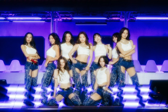 Penampilan TWICE di Lollapalooza 2025 di Chicago, Illinois, Amerika Serikat pada 2 Agustus 2025 (Foto: Instagram @lollapalooza)