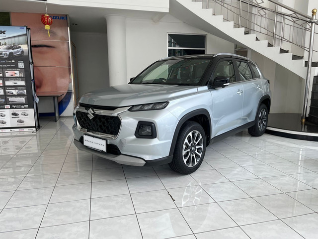 Suzuki Grand Vitara NIK 2024 di Suzuki Citra Asri Buana, Cibinong, Bogor, Senin (8/9/2025). Foto: Syahrul Ghiffari/kumparan
