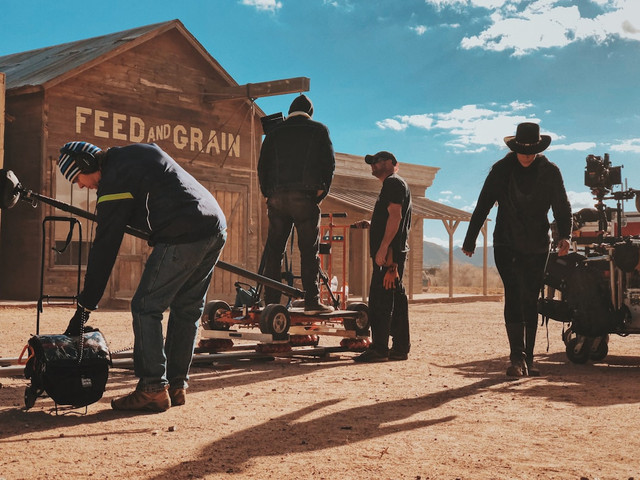 Ilustrasi Pemain Drakor Beyond the Bar. Foto: Unsplash/Chris Murray