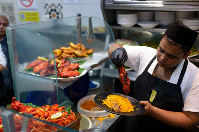 Nasi Kandar Bandung, foto hanya ilustrasi, bukan tempat sebenarnya: Unsplash/Kelvin Zyteng