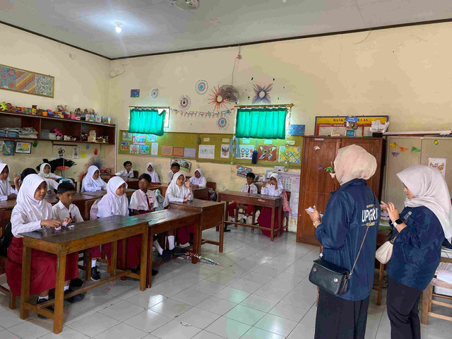 Edukasi Cuci Tangan yang Benar di SDN 1 Ngempon, Kelurahan Ngempon, Kecamatan Bergas, Kabupaten Semarang (8/9/2025) Foto: KKN Tematik UPGRIS Ngempon 2025