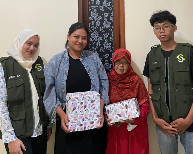 KKN UNISA 68 Dukung UMKM Lewat QRIS & Sertifikasi Halal