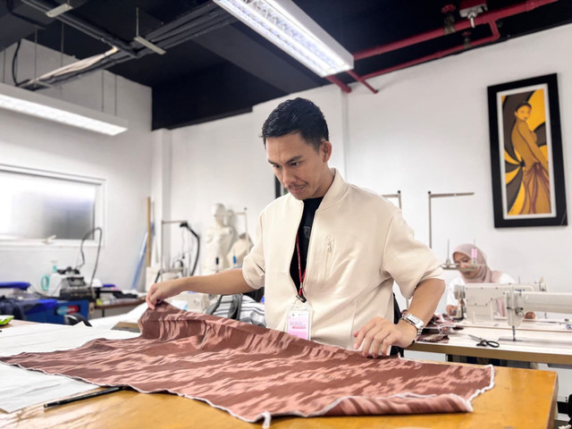 UMKM wastra Kalimantan yang menjadi mitra binaan PTPN. Foto: Dok. Istimewa