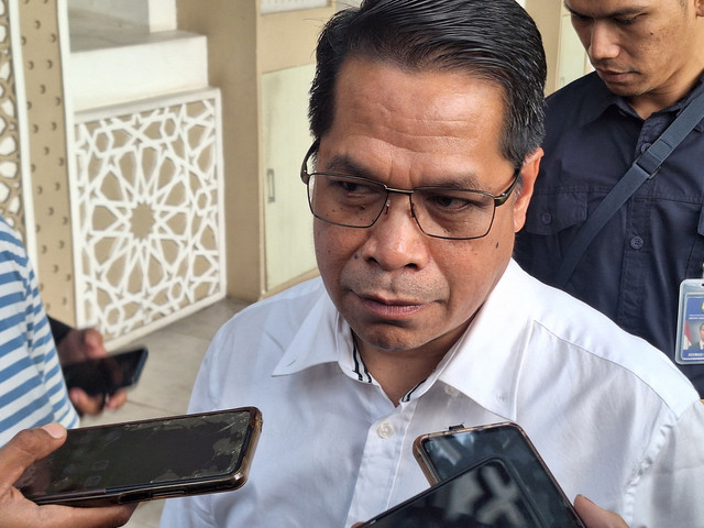 Dirjen Migas Kementerian ESDM, La Ode Sulaiman ditemui di Kantor Kementerian ESDM, Jakarta Pusat, Rabu (10/9). Foto: Argya D. Maheswara/kumparan 