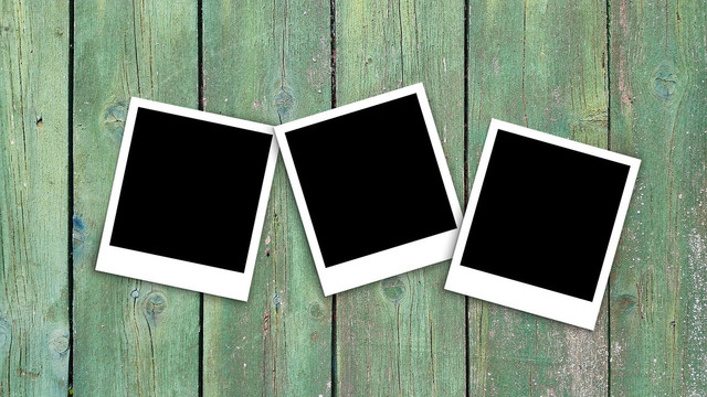 Ilustrasi prompt AI foto polaroid dengan idol. Sumber: Pixabay/Alexandra