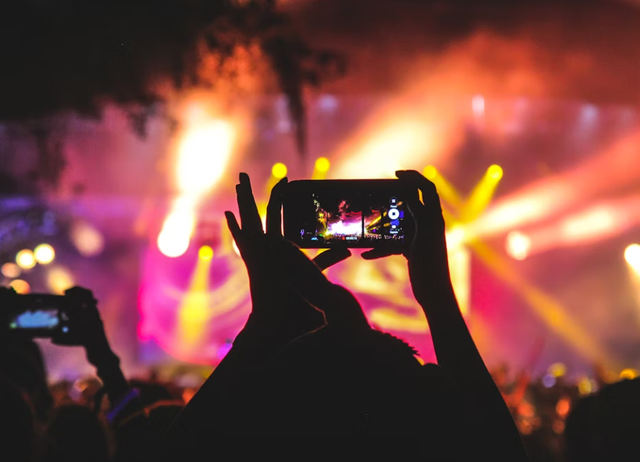 harga tiket jbl festival 2025. Foto Hanya Ilustrasi Bukan Tempat Sebenarnya. Sumber Foto: Unsplash/Noiseporn