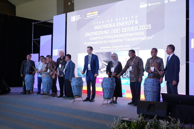Ceremonial opening Construction & Engineering Week-Indonesia Energy & Engineering (IEE) Series 2025 di JIExpo Kemayoran, Jakarta. Foto: Dok. Istimewa