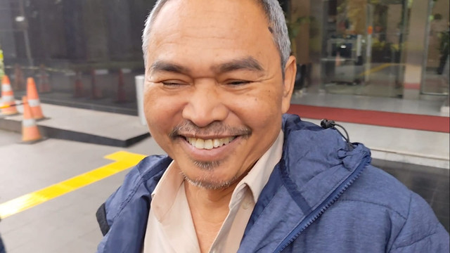 Anggota Komisi XI DPR RI periode 2019-2024, Satori, usai diperiksa di Gedung Merah Putih KPK, Jakarta Selatan, Kamis (11/9/2025). Foto: Jonathan Devin/kumparan