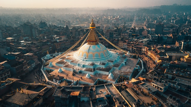 ilustrasi apakah nepal termasuk india. sumber: unsplash/raimond klavins