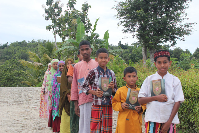Warga Kampung Oesalaen. Doc: pribadi.