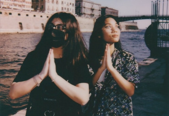 Ilustrasi cara edit foto di Gemini. Foto: Unsplash/Andrea Riondino