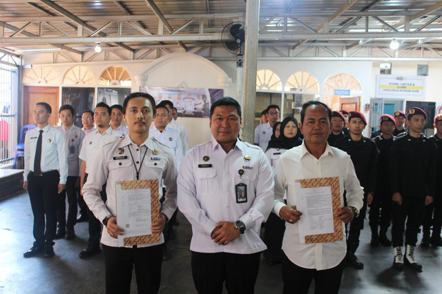 Haru dan Bangga Warnai Upacara Purna Bakti dan Kenaikan Pangkat Lapas Pagar Alam