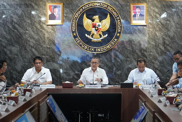 Menteri Koordinator Bidang Pangan, Zulkifli Hasan saat Rapat Koordinasi Terbatas (Rakortas) KDKMP yang dihadiri Menteri Keuangan Purbaya. Foto: Dok. Istimewa