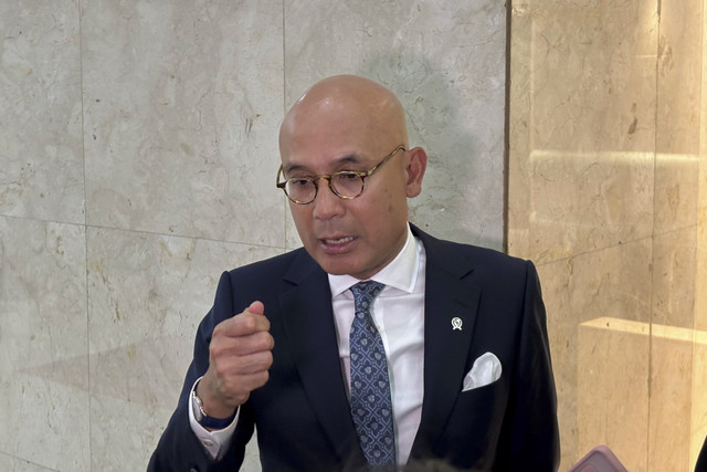 Wamenlu, Arrmanatha Nasir di Kompleks Parlemen, Senayan, Jakarta, Senin (15/9/2025). Foto: Abid Raihan/kumparan