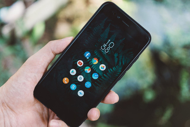 Ilustrasi HP harga 1 jutaan. Foto: Pexels
