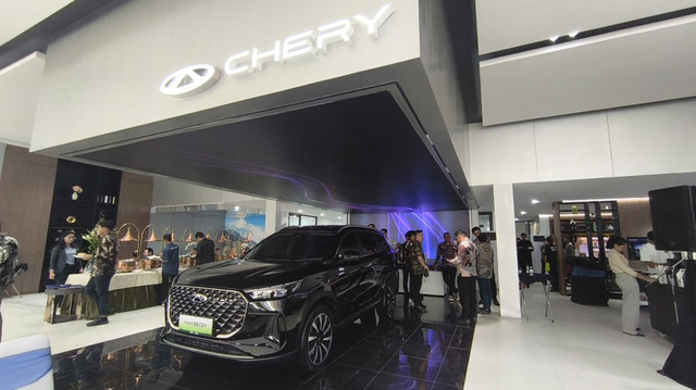 PT Chery Sales Indonesia (CSI) resmikan diler baru di PIK 2, Banten, Selasa (16/9/2025). Foto: Sena Pratama/kumparan