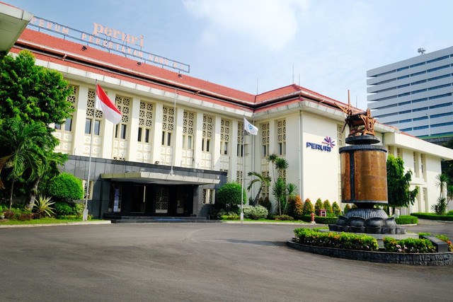 Dari yang semula dikenal sebagai perusahaan percetakan uang dan dokumen sekuriti, kini PERURI menjelma sebagai perusahaan teknologi high security yang mengedepankan inovasi dan keberlanjutan. Foto: dok. PERURI