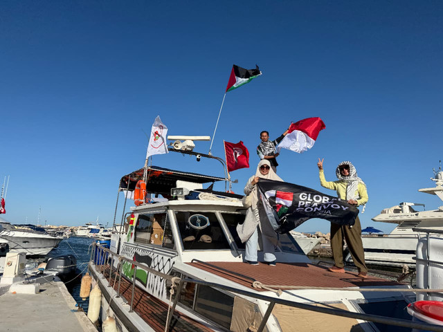 Wanda Hamidah, salah satu delegasi dari Indonesia yang turut serta berangkat ke Gaza dalam Global Sumud Flotilla, pada Selasa (16/9). Foto: Dok. Indonesia Peace Convoy
