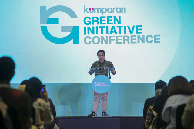 Pemimpin Redaksi kumparan Arifin Asydhad menyampaikan sambutan dalam kumparan Green Initiative Conference 2025 di Hotel Borobudur, Jakarta, Rabu (17/9/2025). Foto: Aditia Noviansyah/kumparan