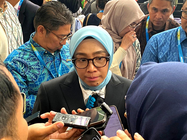 Direktur Jenderal Energi Baru Terbarukan dan Konservasi Energi (EBTKE) Eniya Listiani Dewi, usai acara Indonesia International Geothermal Convention and Exhibition 2025, di JCC Jakarta, Rabu (17/9/2025). Foto: Muhammad Fhandra Hardiyon/kumparan