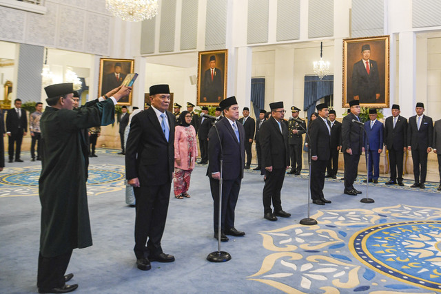 Suasana pelantikan dan pengambilan sumpah jabatan oleh Presiden Prabowo Subianto pada acara Pelantikan Menteri dan Wakil Menteri Negara Kabinet Merah Putih Dalam Sisa Masa Jabatan Periode Tahun 2024-2029 di Istana Negara, Jakarta, Rabu (17/9/2025). Foto: Muhammad Adimaja/ANTARA FOTO