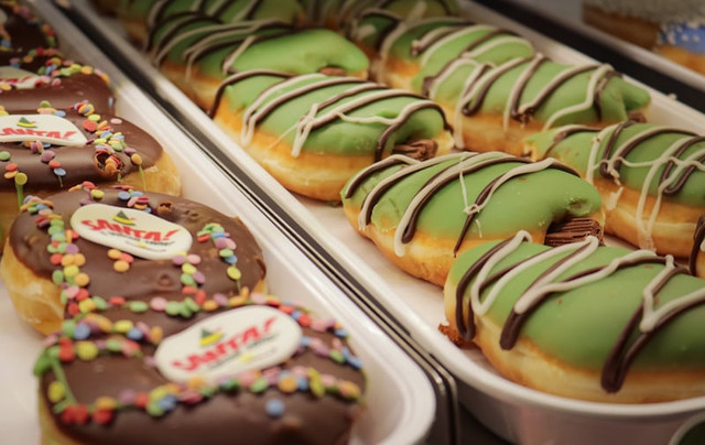 Krispy Kreme x Harry Potter di Mana Saja? (Foto hanya ilustrasi, bukan donat di outlet sebenarnya) Sumber: unsplash/Dahlia E. Akhaine