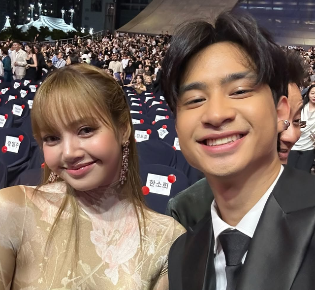 Devano Danendra dan Lisa BLACKPINK di Busan International Film Festival (BIFF) 2025. Foto: Instagram/devano