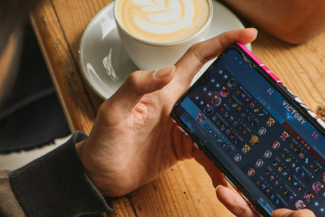 ilustrasi daftar skin ml season 38. sumber: unsplash/gradikaa aggi