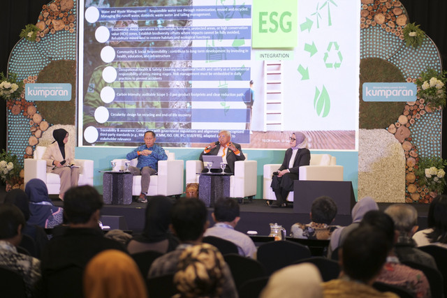 Suasana sesi panel ketiga kumparan Green Initiative Conference 2025 di Hotel Borobudur, Jakarta, Kamis (18/9/2025). Foto: Wahyu/kumparan