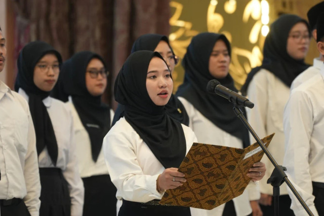 Ilustrasi gaji PPPK Paruh Waktu lulusan D3. Foto: Kemensos RI