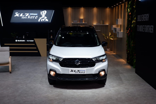 Suzuki XL7 Hybrid Alpha Kuro. Foto: Aditya Pratama Niagara/kumparan