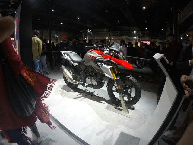 Promo IMOS 2025. Foto Hanya Ilustrasi, Bukan Sebenarnya. Sumber Unsplash Kzszhiti Narula