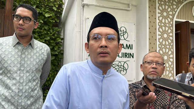 Sekretaris Jenderal Kementerian ESDM, Ahmad Erani Yustika, saat ditemui di kantor Kementerian ESDM, Jumat (19/9/2025). Foto: Fariza Rizky Ananda/kumparan