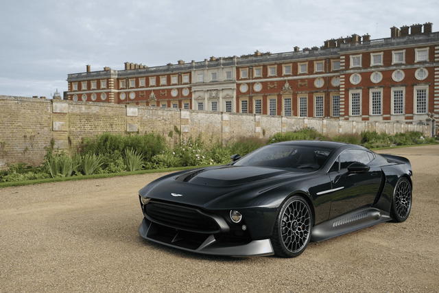 Aston Martin Victor. Sumber: Hagerty.