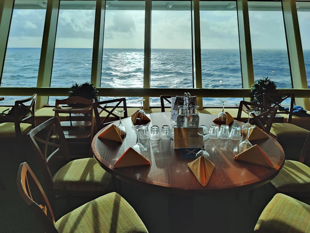 Bali Hai Cruise (Foto hanya ilustrasi, bukan tempat sebenarnya) Sumber: unsplash/Jannik