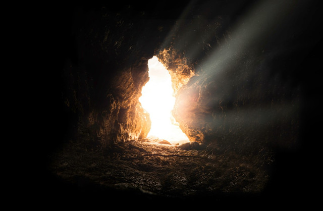 HTM Goa Terawang Ecopark. Foto hanya ilustrasi, bukan tempat yang sebenarnya. Sumber: Unsplash/Bruno van der Kraan