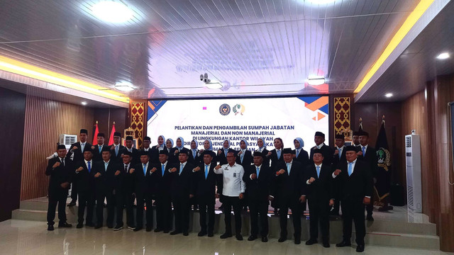 *Pelantikan Pegawai Lapas Perempuan Palembang Fitri Yusnani Resmi Bidan Penyelia