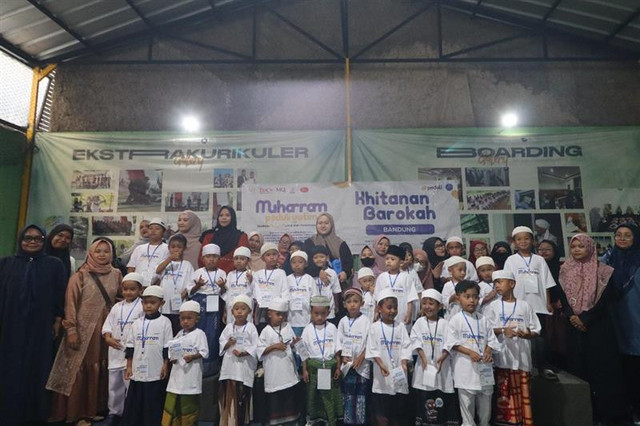 Khinanan Barokah, dalam program Muharram Peduli Yatim DT Peduli Bandung tahun 2025 (Sumber : DT Peduli)