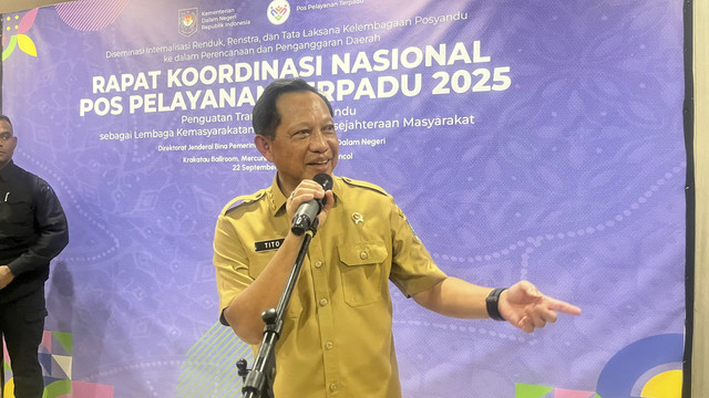 Menteri Dalam Negeri Tito Karnavian saat acara Rakornas Posyandu 2025 di Mercure Convention Center Ancol, Jakarta Utara, Senin (22/9/2025). Foto: Nasywa Athifah/kumparan
