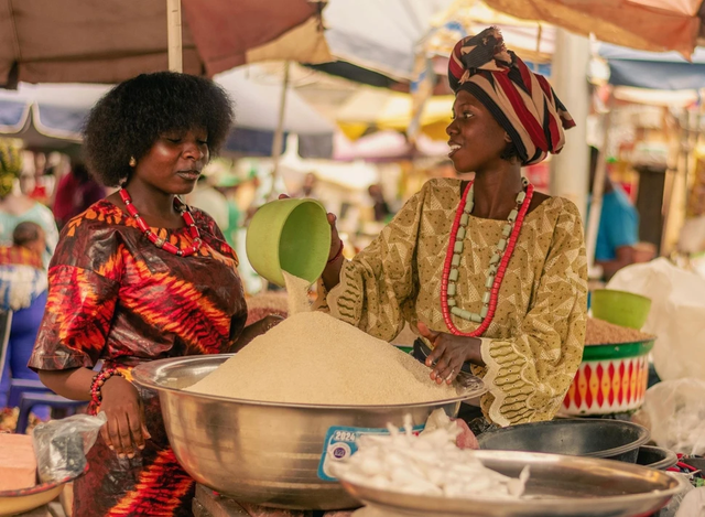 Ilustrasi pedagang kecil. Sumber foto : ayobami adepujo, pixels via canva.com