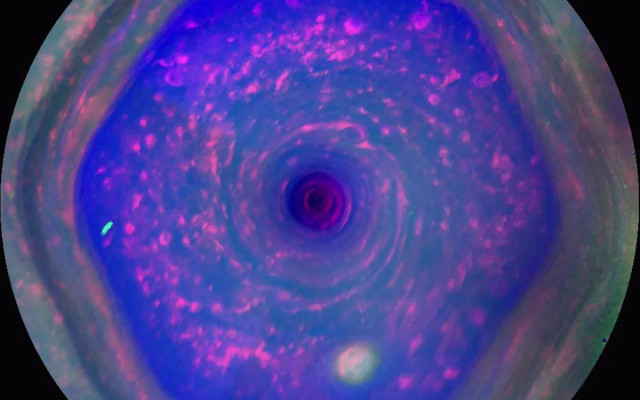 Heksagon Saturnus sebagaimana difoto oleh wahana Cassini. Foto: NASA/JPL-Caltech/SSI/Hampton